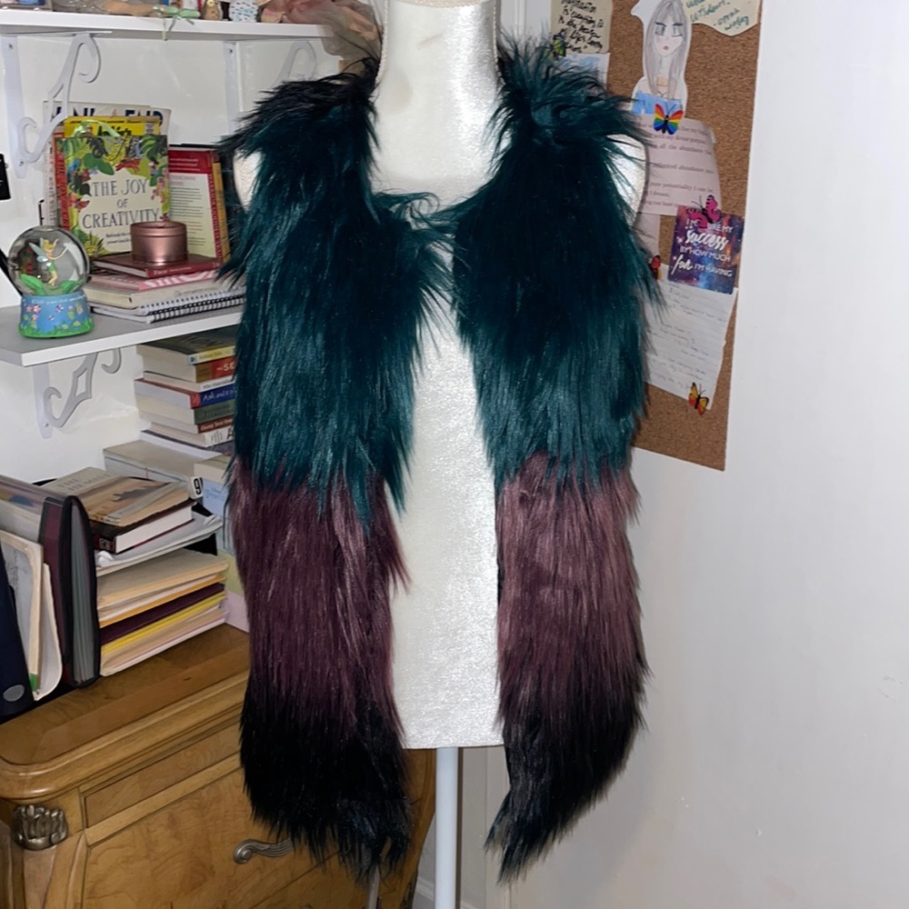 Faux Fur Vest 🧚🏼‍♀️